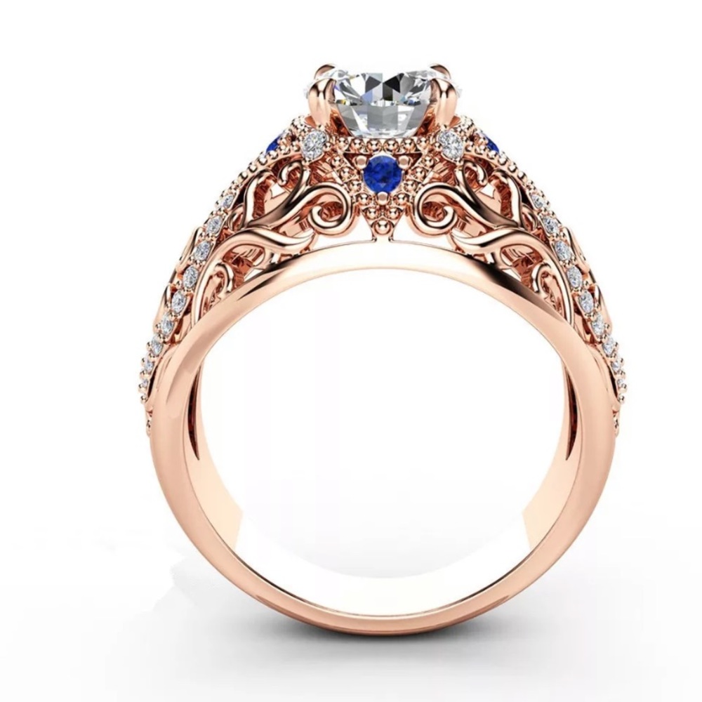 ~•New•~ 18k Rose Gold and Diamond Ring - Picture 3 of 5